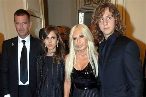 francesca e versace scarpe|donatella versace son.